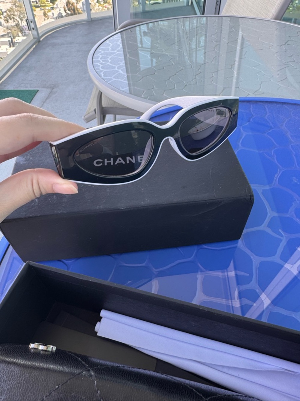 CHANEL Black and White Cat Eye Sunglasses - Picture 2 of 7
